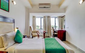 Hotel Luciya Ernakulam